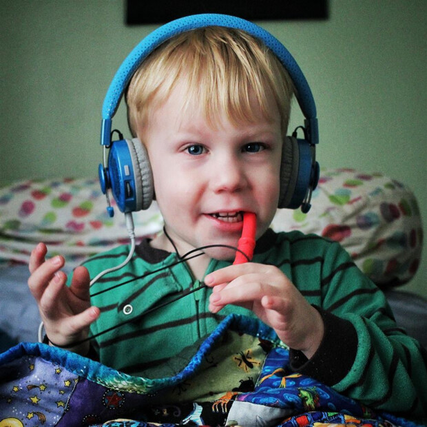 ARK Kauhalskette Lichtschwert