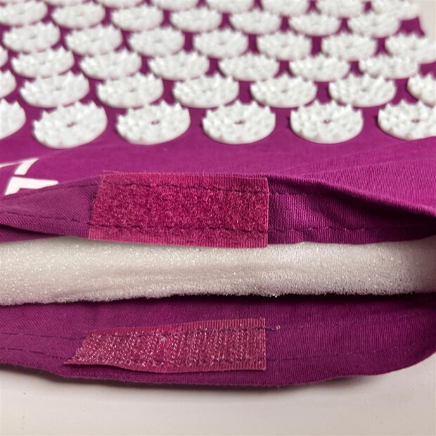 Nadelmatte mit Kissen