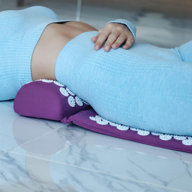 Nadelmatte mit Kissen