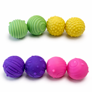 Magenet Massage Kugeln 8er Set in einer schwarzen...