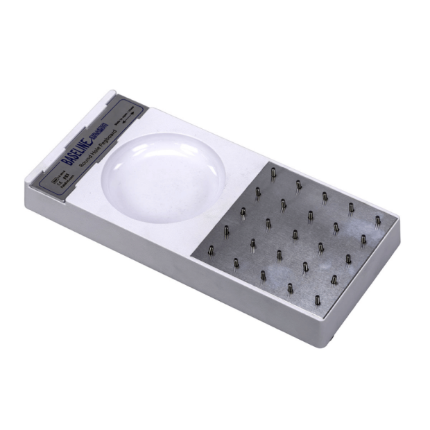 Baseline® Steckbrett 25 Löcher